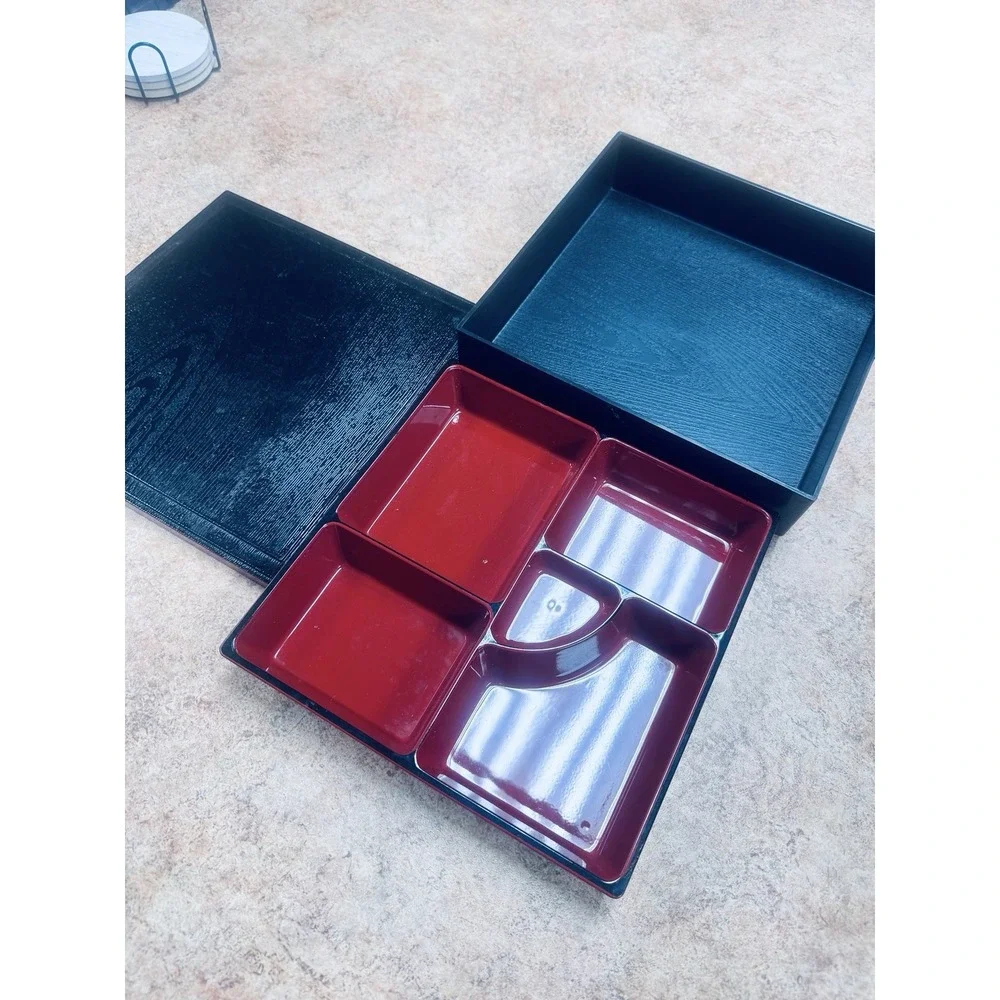 Japanese Bento Box Black and Red 5 Compartment 10
